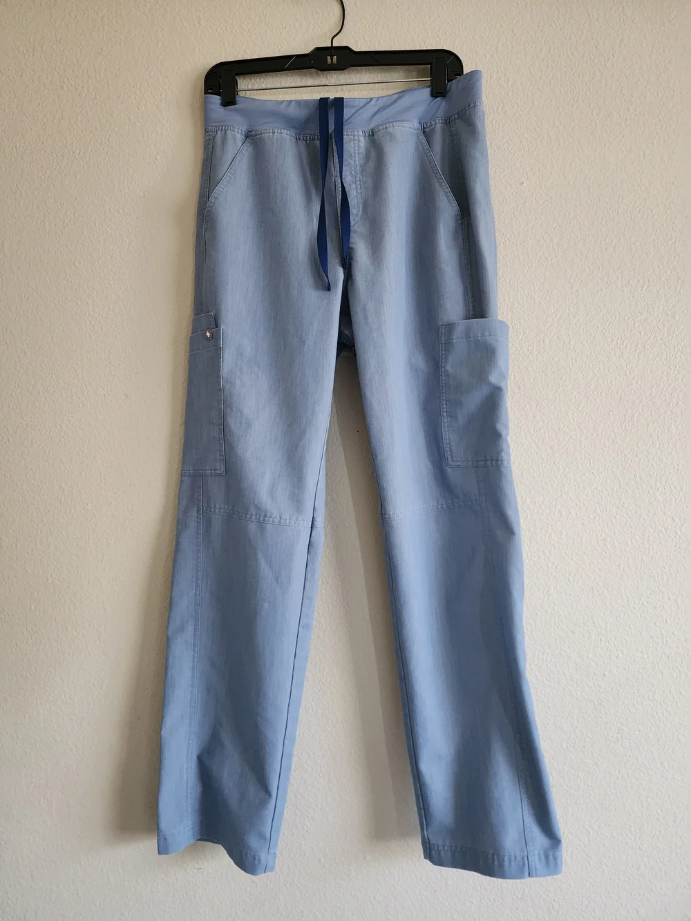 FIGS Technical Collection Axim Cargo Scrub Pants Light Blue Mens Medium T2001